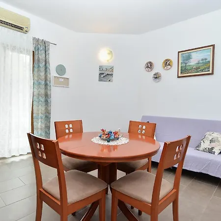 Mira 1293 Apartment Fazana