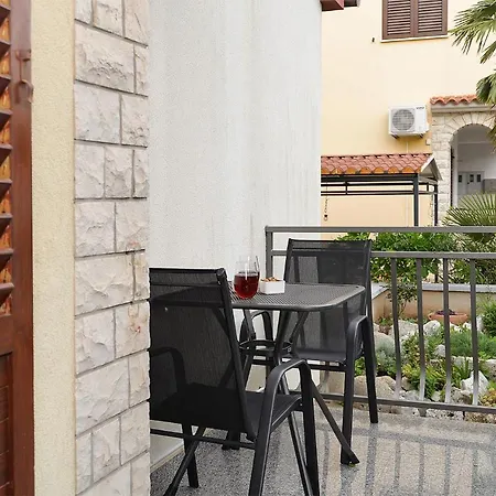 Apartment Mira 1293 Fazana