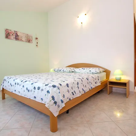 Mira 1293 * Fažana