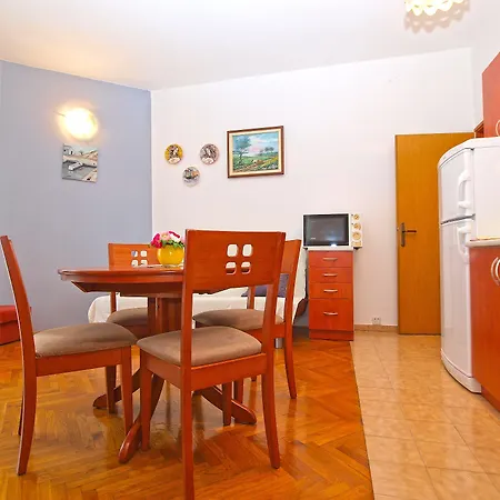 Mira 1293 Διαμέρισμα Fažana