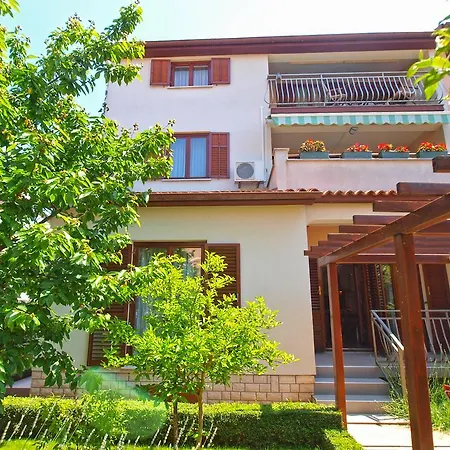 Apartment Mira 1293
