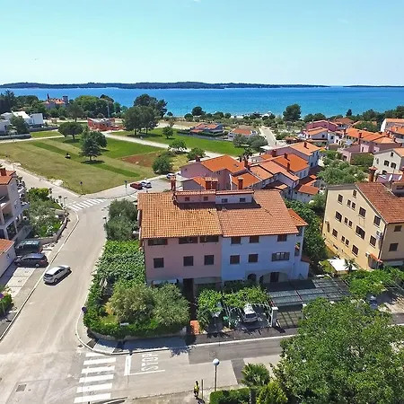 Apartment Mira 1293