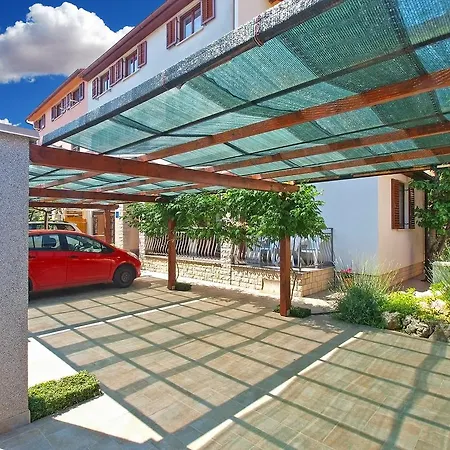 Apartment Mira 1293 Fazana