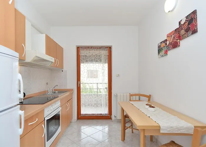 Apartman Mira 1293 *