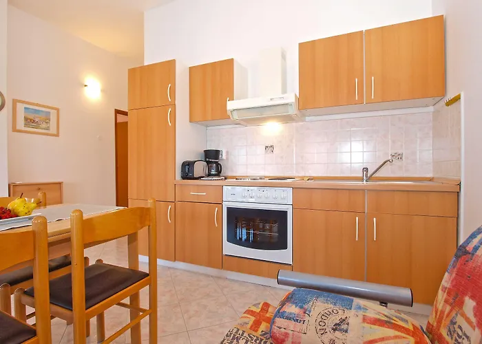 Mira 1293 Apartman *